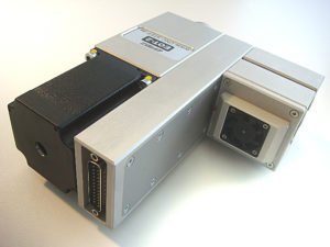 Oszillierendes Tangentialmesser EOT-2 als Schneideplotter