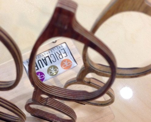 milling glasses frames