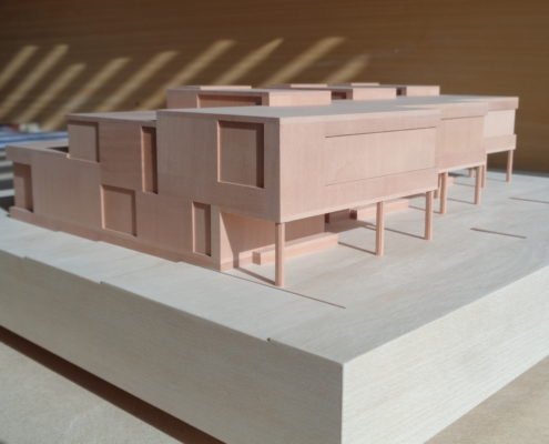 Holzmodell Designerhaus Reihenhaus