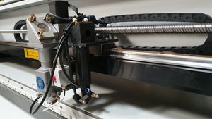 Laserkopf 280 watt yongli und 100 watt reci