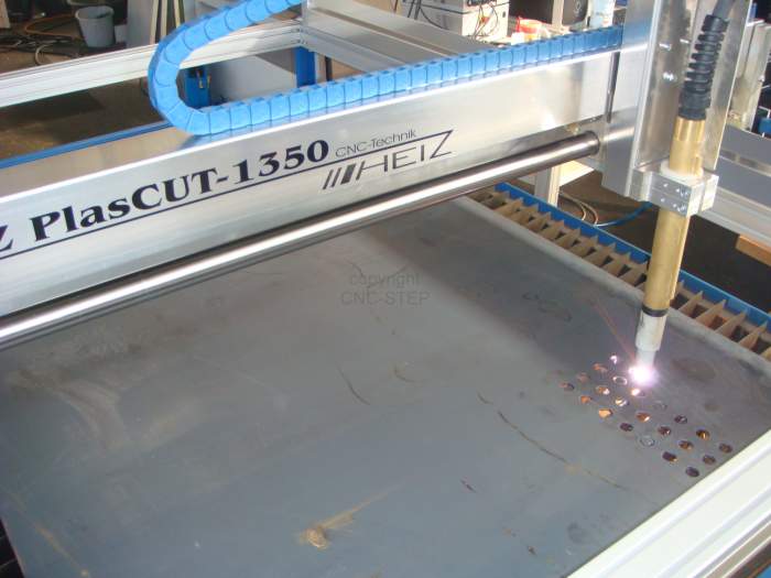 Plasmaschneiden mit der CNC Maschine
